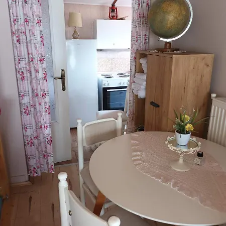 דירה Sa Pogledom Na Dunav - Akademik *