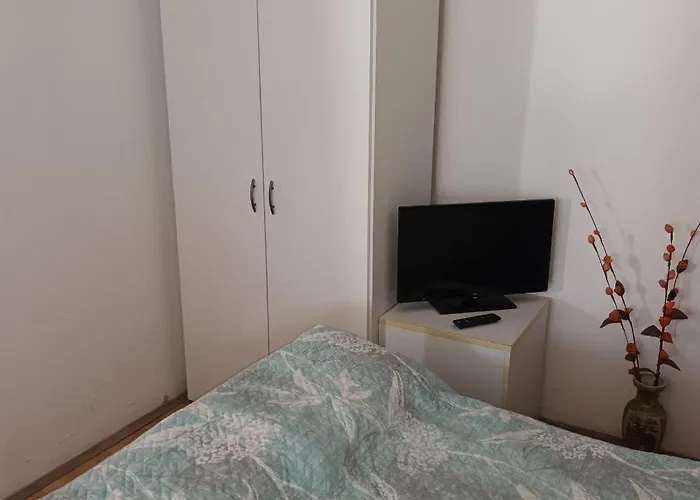 아파트 Sa Pogledom Na Dunav - Akademik