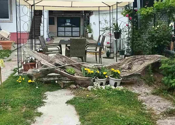 아파트 Sa Pogledom Na Dunav - Akademik *